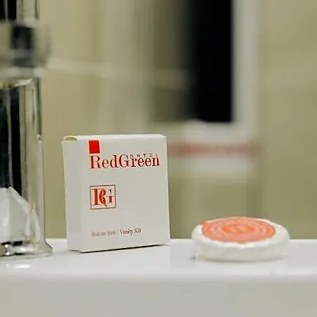 Red Szálloda